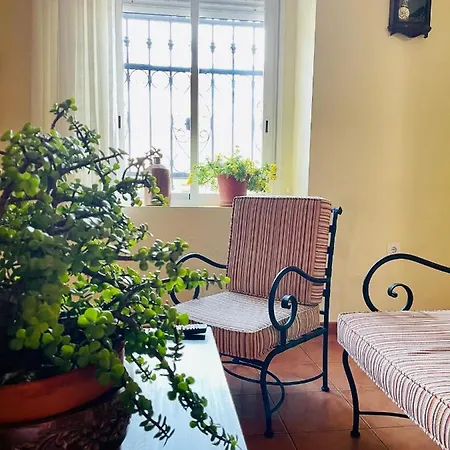 Convento Hermana Esther Hotel *