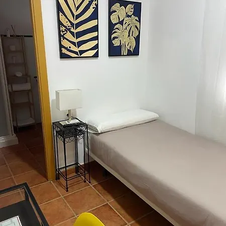 Hotel Convento Hermana Esther Alosno